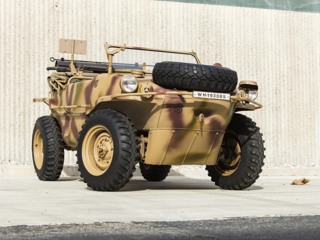 Kübelwagen и его друзья. Красивых автофото пост