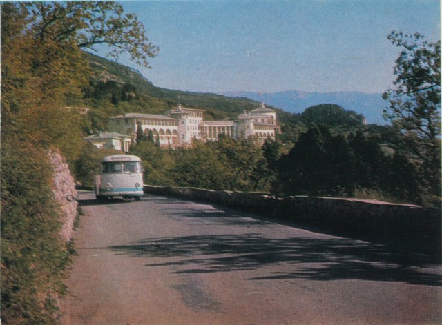 Прогулка по Крыму 1969 года. Каким был полуостров, когда вся страна смотрела "Бриллиантовую руку"?