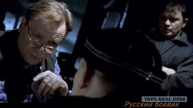 Быдло-водитель "проучил" уфимца и плюнул ему в лицо
