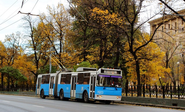 Игра на ЯПе: Угадай АВТО-8