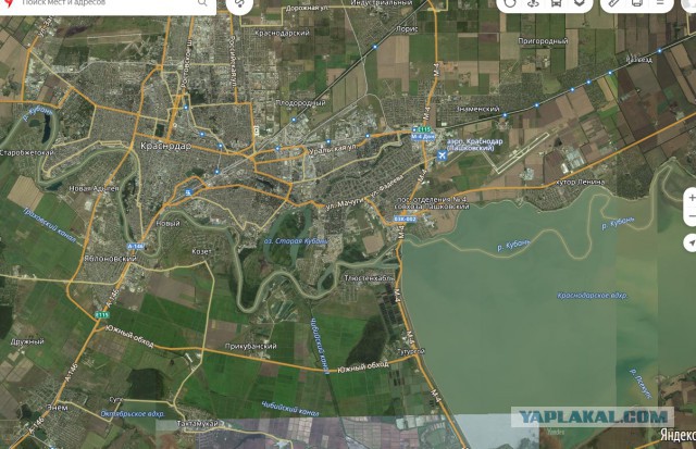 Плотина на Ростовском море треснула и может рухнуть