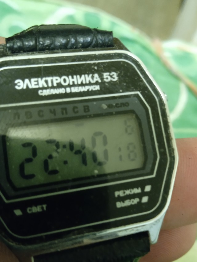 Когда-то ты хотел быстрее вырасти и никого не слушаться.