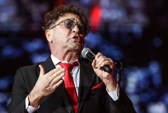 После драки в Питере Лепс улетел в Москву, где принял участие в «Песни года».