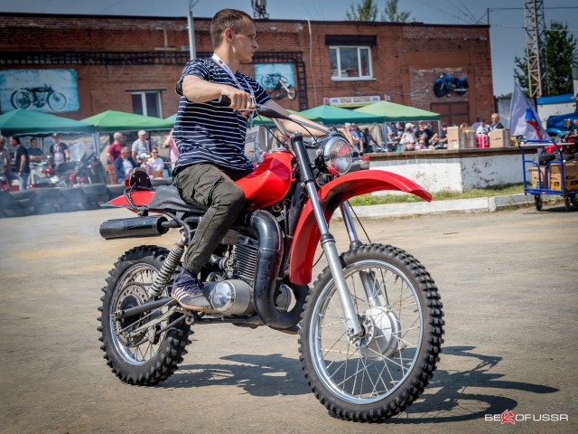Спортивные мотоциклы СССР. Блеск советских галош⁠⁠