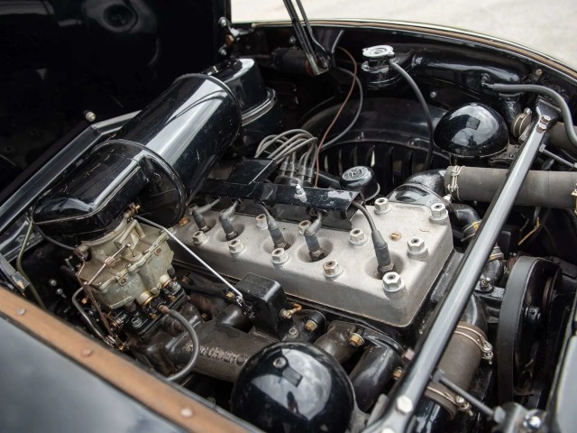 1934 Chrysler Airflow. Автопятница №110