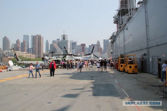 Неделя Флота в Нью Йорке USS Wasp