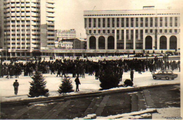 Декабрьские события в Алма-Ате, 1986 год