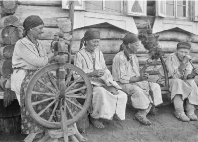 Эрзя — культ деревьев и пояс стыдливости