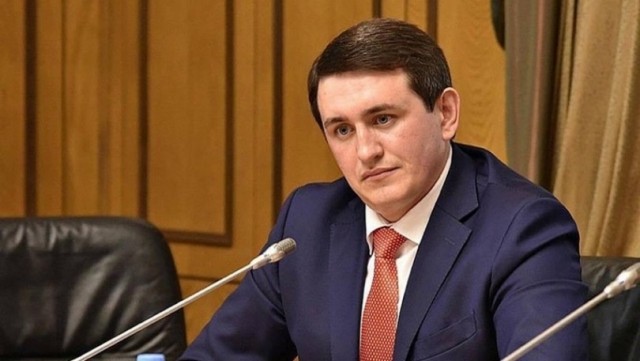 «Он не патриот»: рэпера Macan призвали запретить в России