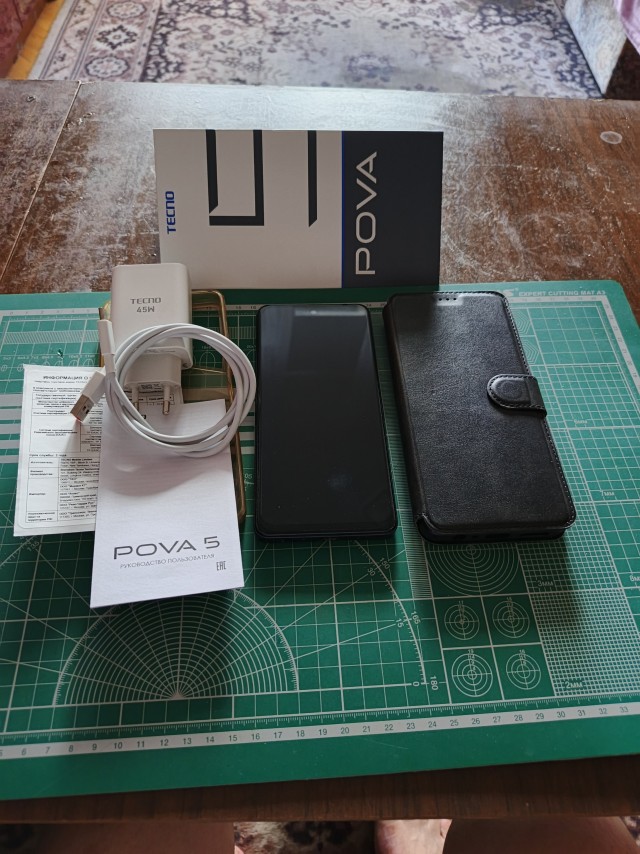 Телефон Tecno Pova 5