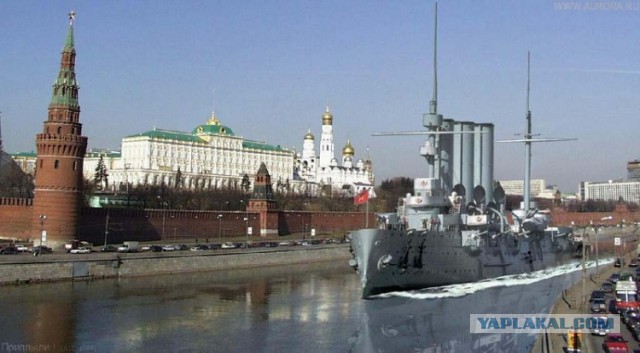 Вывод крейсера "Аврора" на ремонт