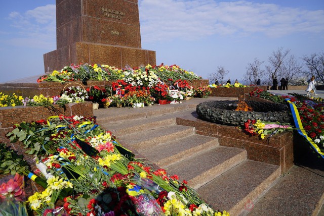 Полиция жёстко угомонила неонацистов в Одессе