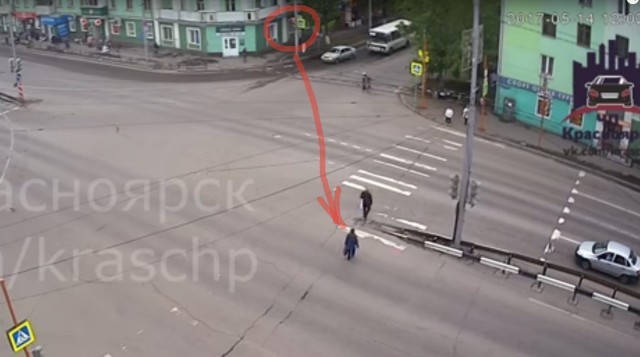 Сбил женщину. Сильно сбил