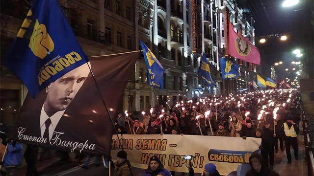 Вчера 3 американских бомбардировщика B-52 полетали возле Крыма. Фото и видео прилагается