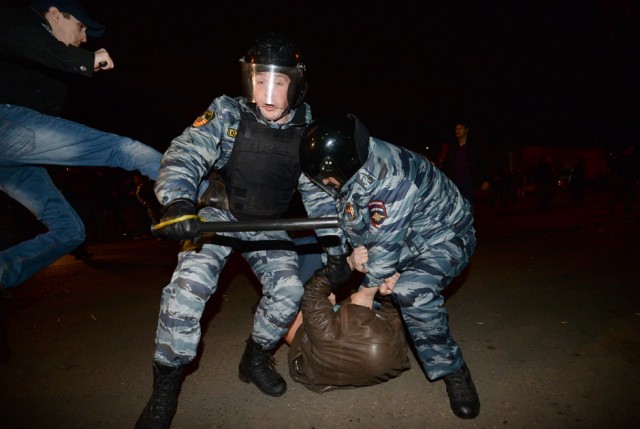 В Минске начались задержания протестующих