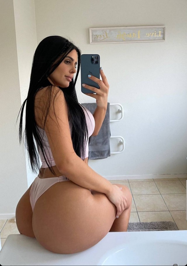 Вульгарные девушки