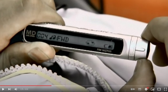 В 1992 году Sony объединила дискету с компакт-диском: мини-диск должен был заменить кассеты