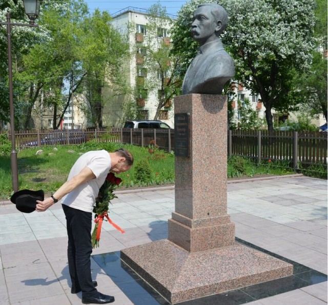 Подземная рембаза на глубине пол километра в огромном руднике "Николаевский"