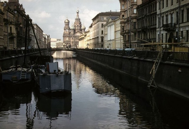 Цветные фотографии повседневной жизни в Ленинграде, 1958 год