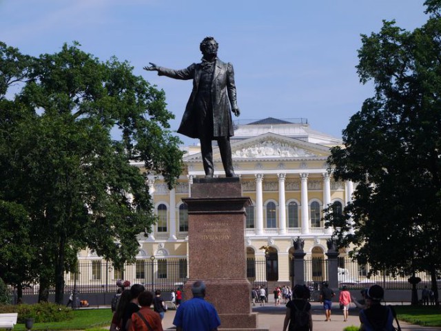 Пара слов о настоящем Питере
