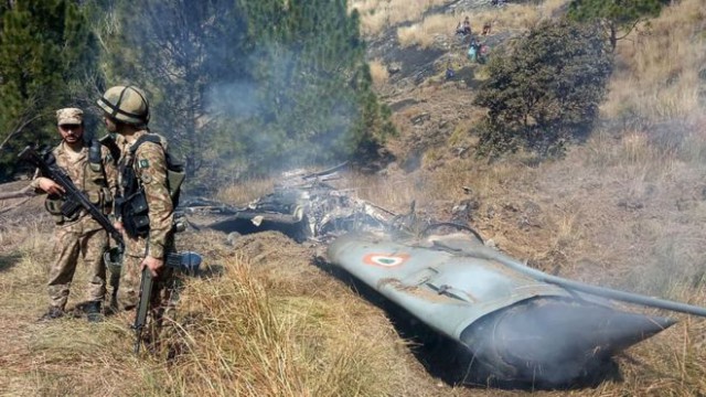 Индия и Пакистан обмениваются ударами тяжелого вооружения