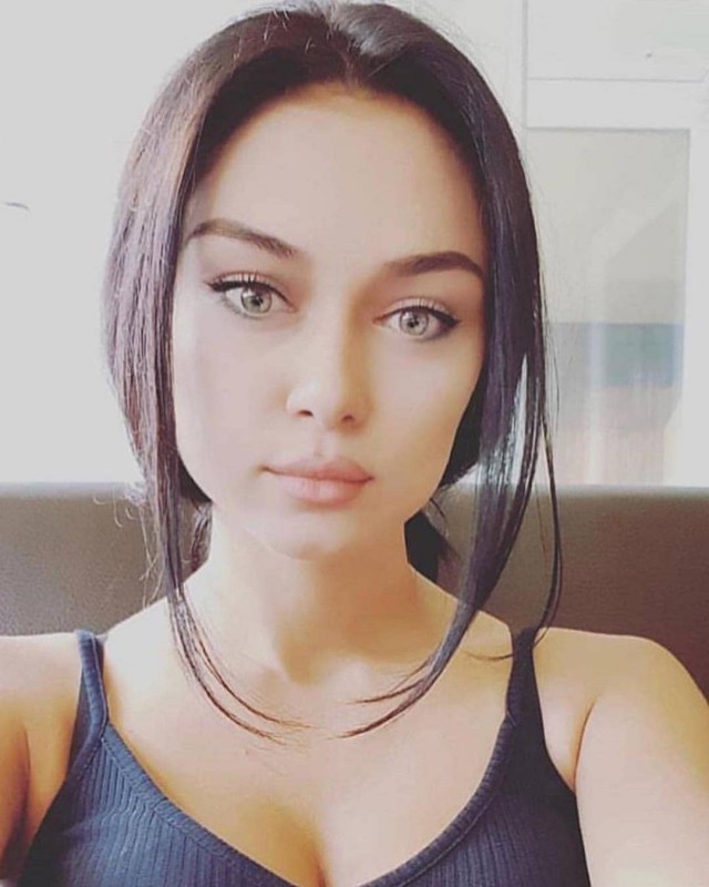Поэтами не воспетые, но симпатичные и одетые!