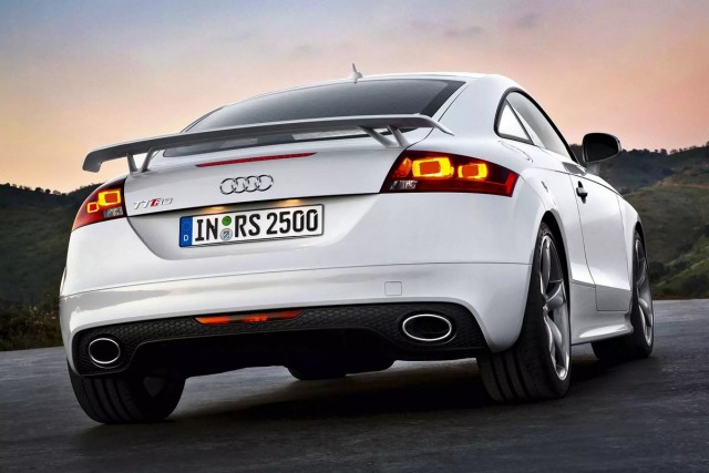 Прости-прощай: какой мы запомним Audi TT