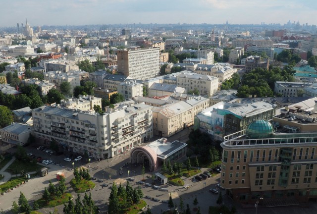 Высотка на Красных Воротах. Секретный репортаж из самой закрытой высотки Москвы