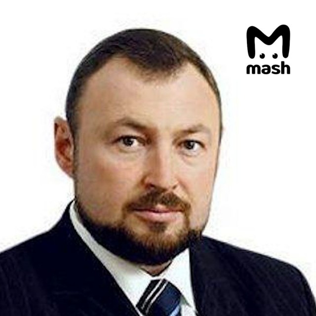 Сын зампредседателя Общественной палаты Екатеринбурга Виктора Тестова пожаловался на диссоциативное расстройство личности.