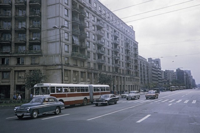 Улицы мира в 1970 году. Какими они были полвека назад