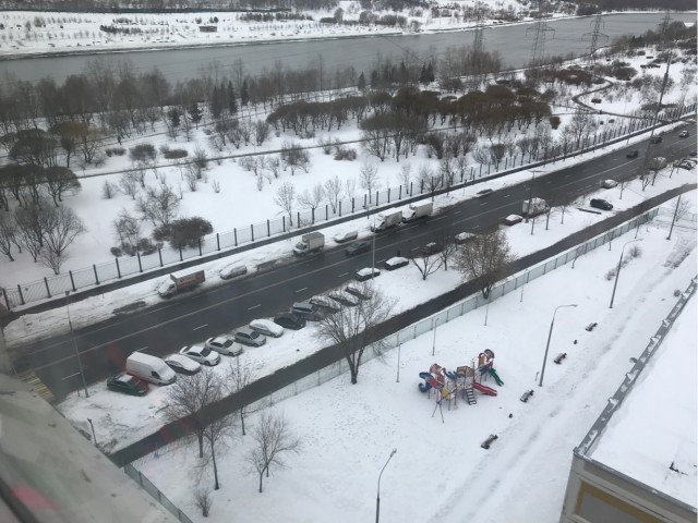Парковка в жилом квартале