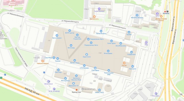 Жители Бутово жалуются на транспортный коллапс из-за мигрантов у метро Лесопарковая.