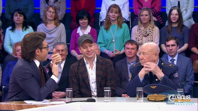 Вернувшегося из зоны СВО актера не пустили на ТВ из-за отказа снять бейсболку с флагом РФ