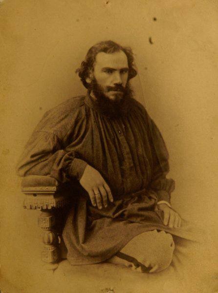 На словах он Лев Толстой , а на деле - алконавт / Софья Андреевна/