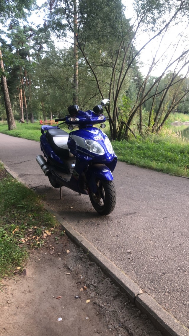 Чемоданчик на 50сс от Yamaha: врываюсь в мотожизнь!