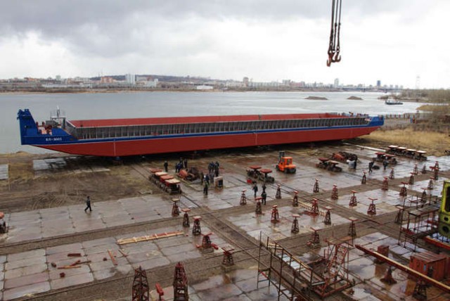Российские корабли, спущенные на воду в 2013 году