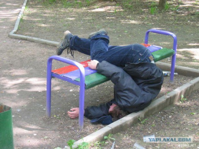 Пьяные, они такие пьяные ...