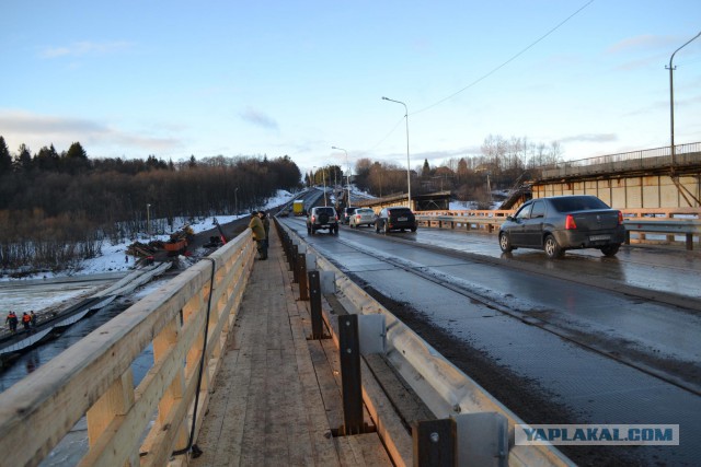 Обрушился мост в Архангельской области