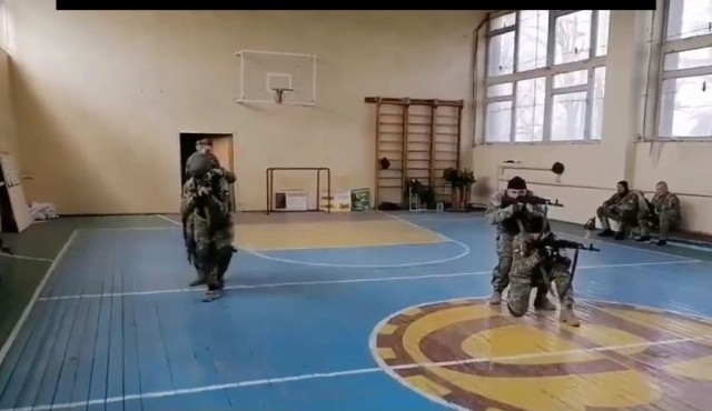 Момент "прилёта"в Донецке в прямом эфире.