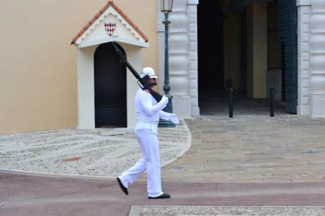 О некоторых приемах торговли булками