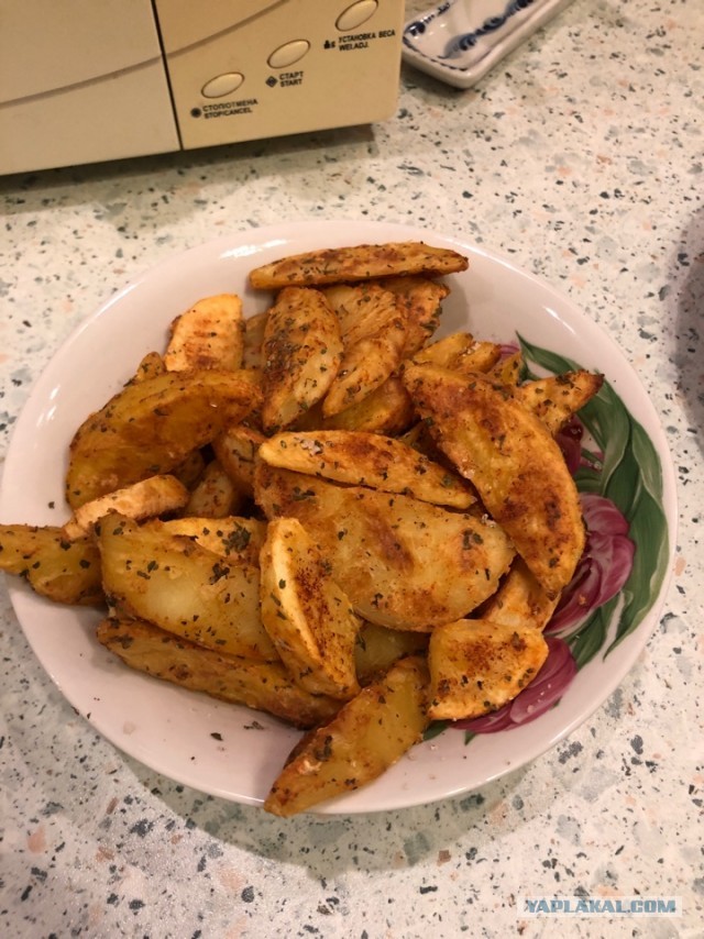 Белорусы поделились способом приготовления картошки по-деревенски вкуснее, чем в фастфуде