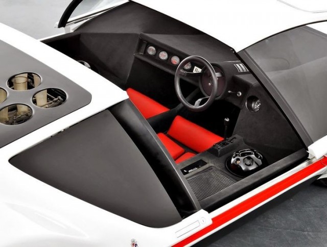 Спорткар-звездолет Ferrari Modulo.