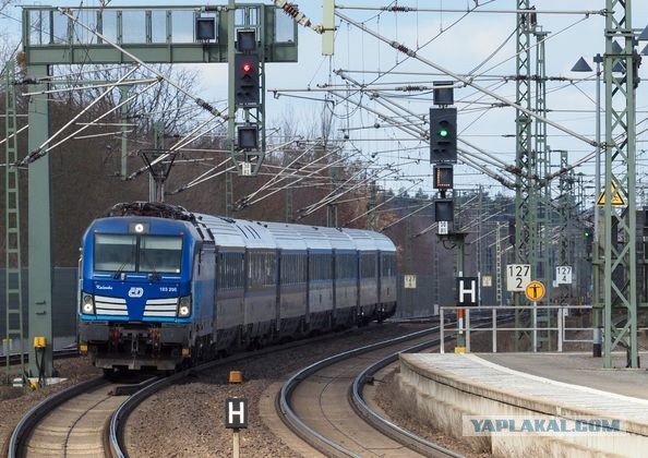 Десятки поездов остановились в Чехии из-за кражи ж/д кабелей