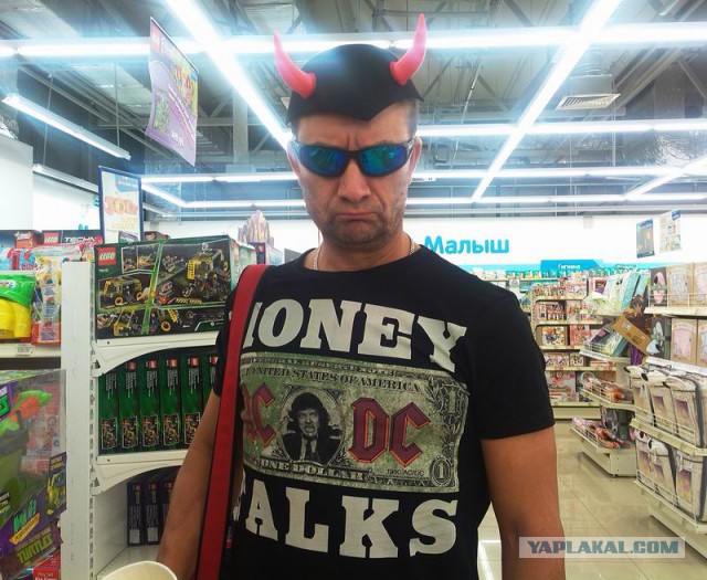 AC/DC. Вжарим рок в этой дыре!