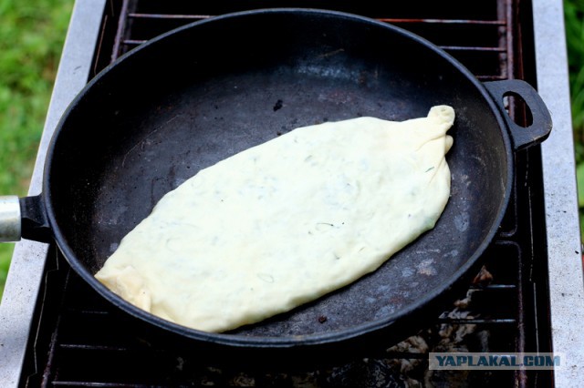 Жингялов хац — хлеб с травами