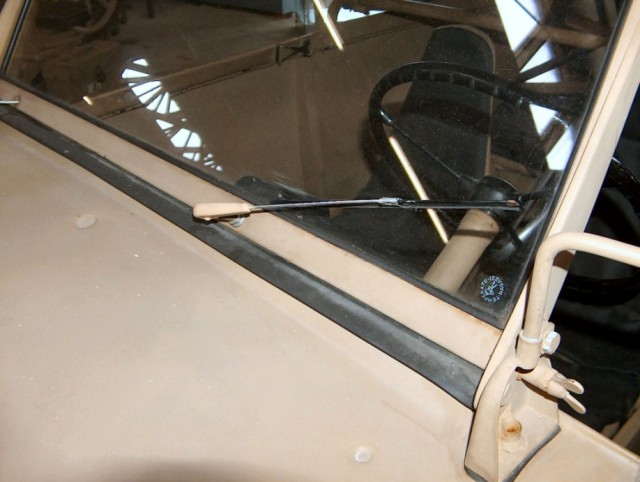 Жук-плавунец: тест-драйв Volkswagen Type 166 Schwimmwagen