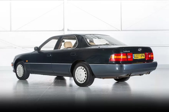 Крушение немецких авторитетов: как Lexus LS 400 покорил рынок США