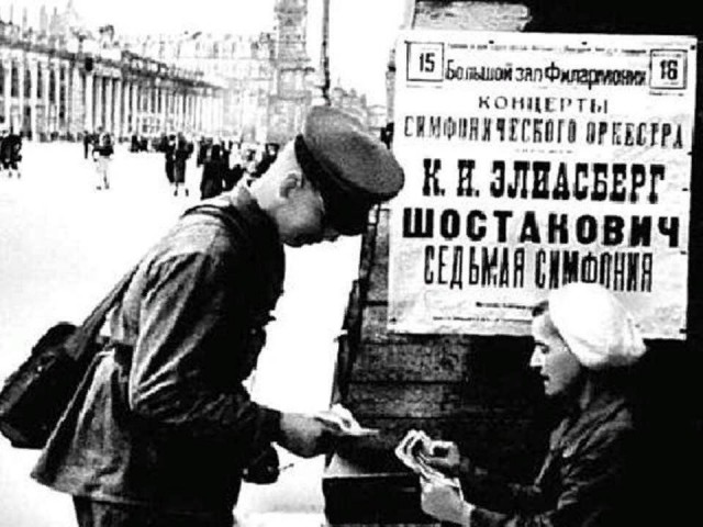 В «Крокус Сити холл» в Москве произошла стрельба перед началом концерта группы «Пикник»