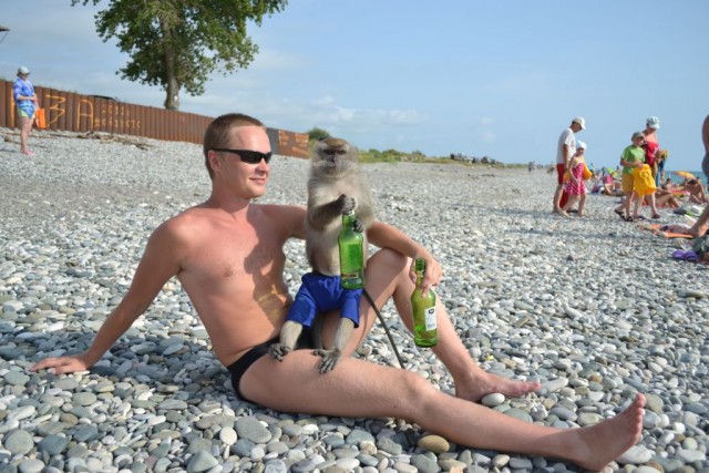 С любимой на пляже