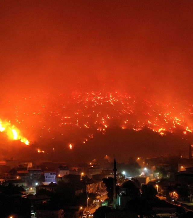 Ад в Турции: из-за аномальной жары страну накрыли сильнейшие лесные пожары